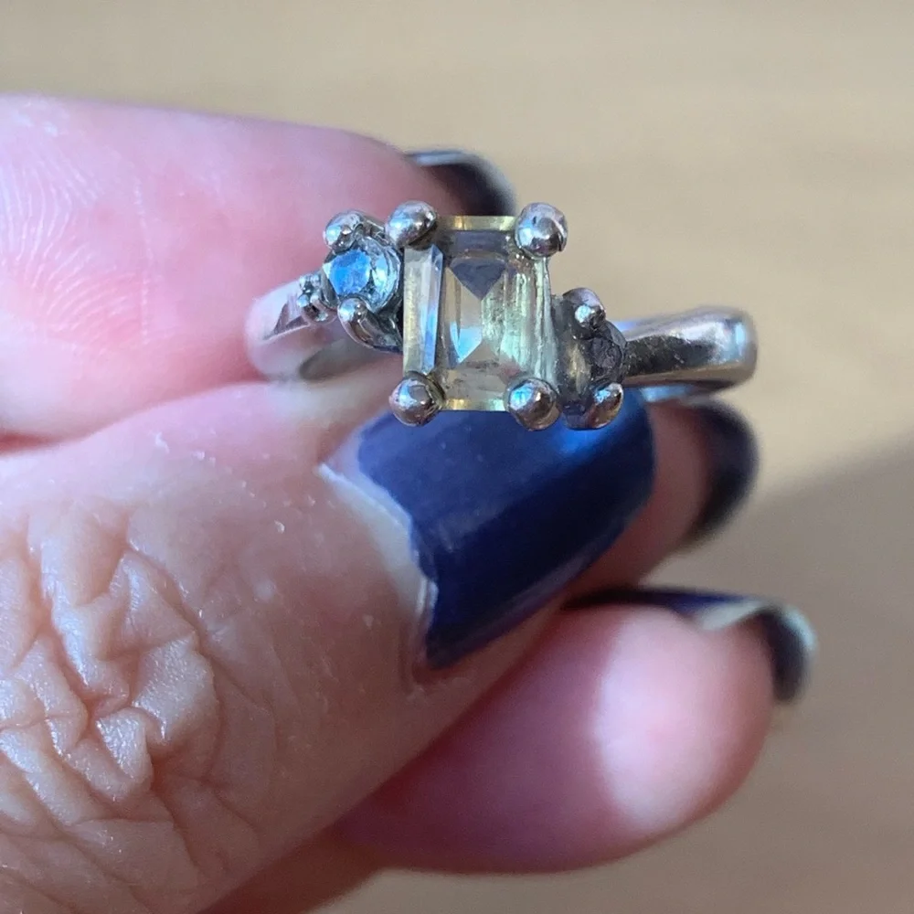 VINTAGE YELLOW PASTE STONE RING 925 STERLING SILVER